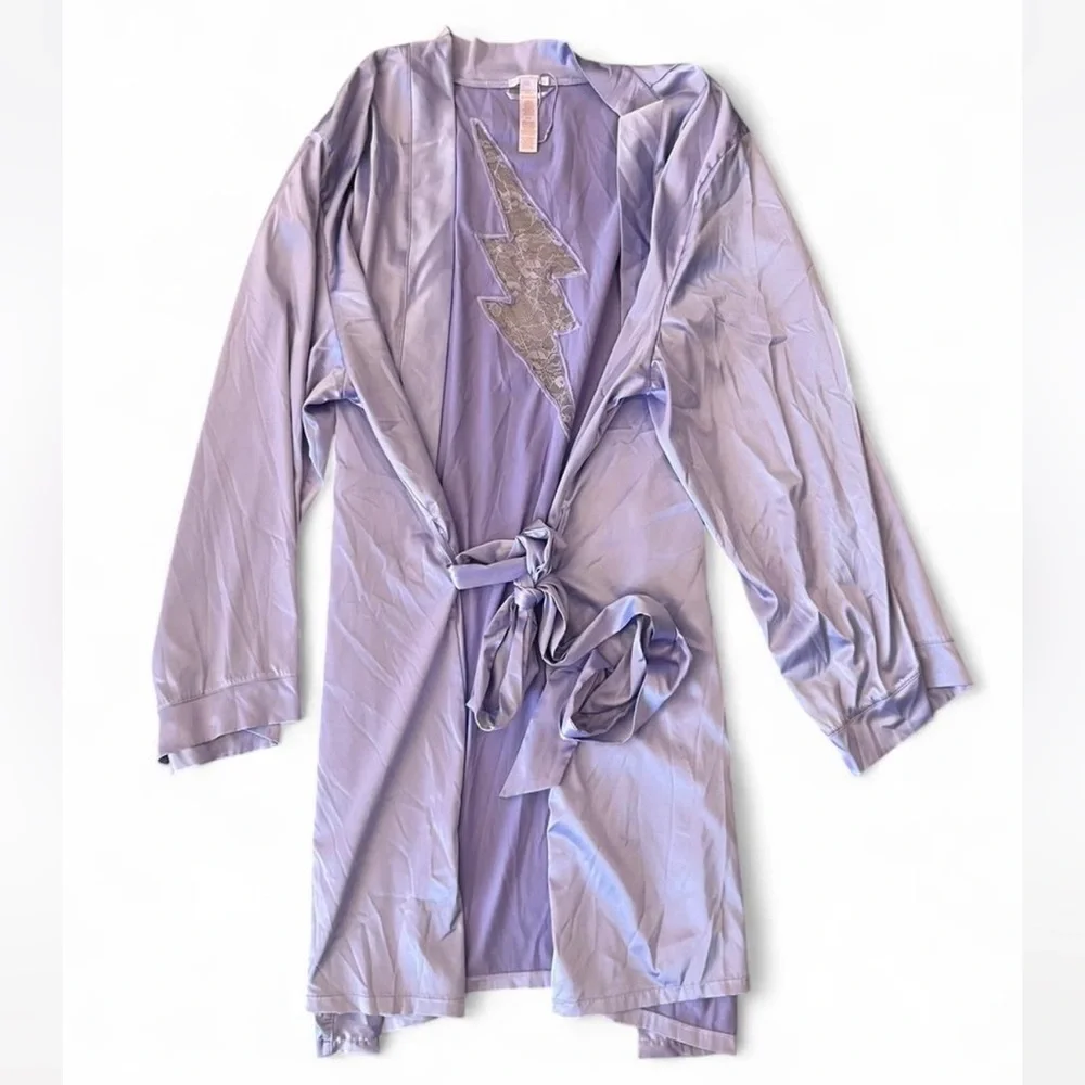 SavageXFenty Lilac Satin Robe with Lightning Bolt XL 1X - Picture 5 of 9